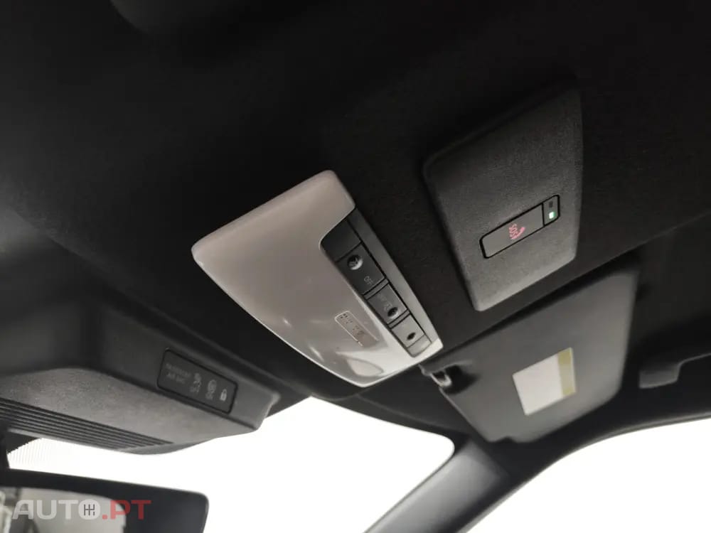 Nissan Juke 1.0 DIG-T N-Connecta DCT