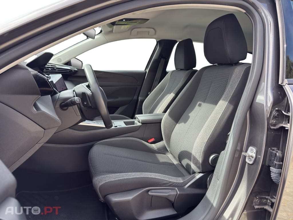 Peugeot 308 SW PureTech 130 EAT8 Active Pack