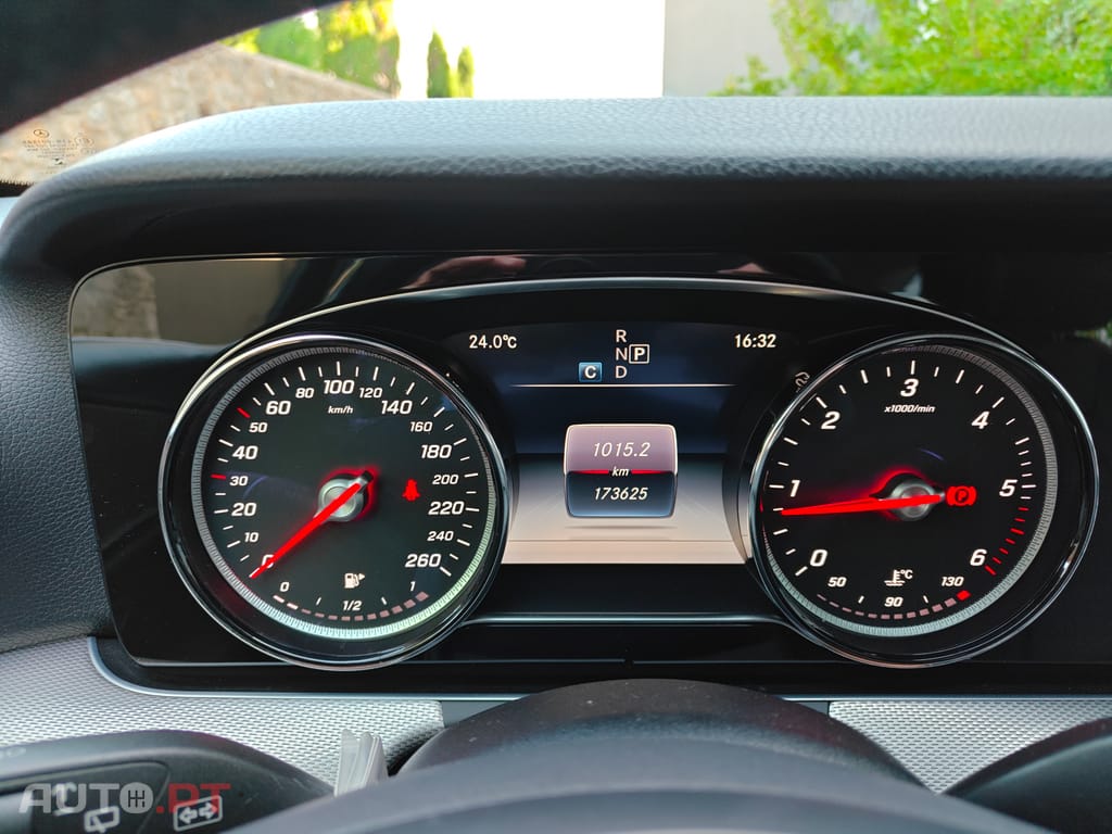 Mercedes-Benz E 220 Avantgard