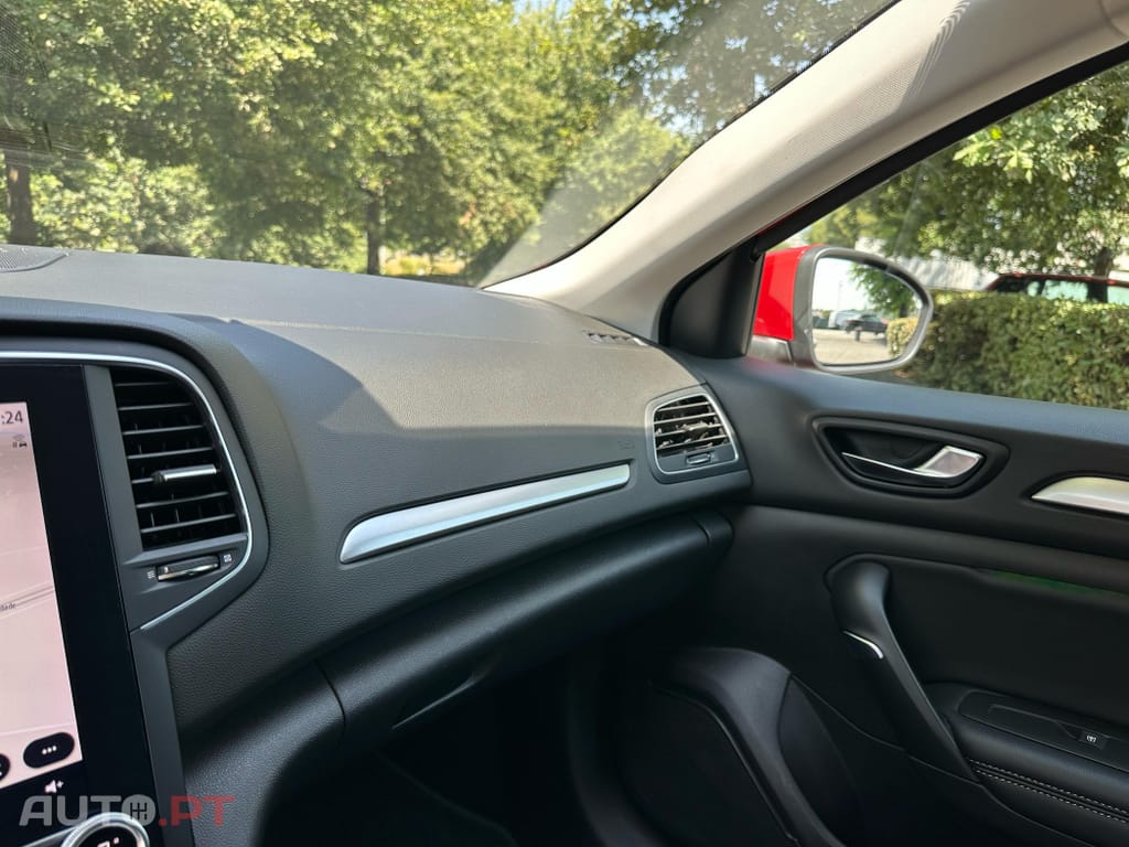 Renault Mégane 1.5 Blue dCi Intens EDC