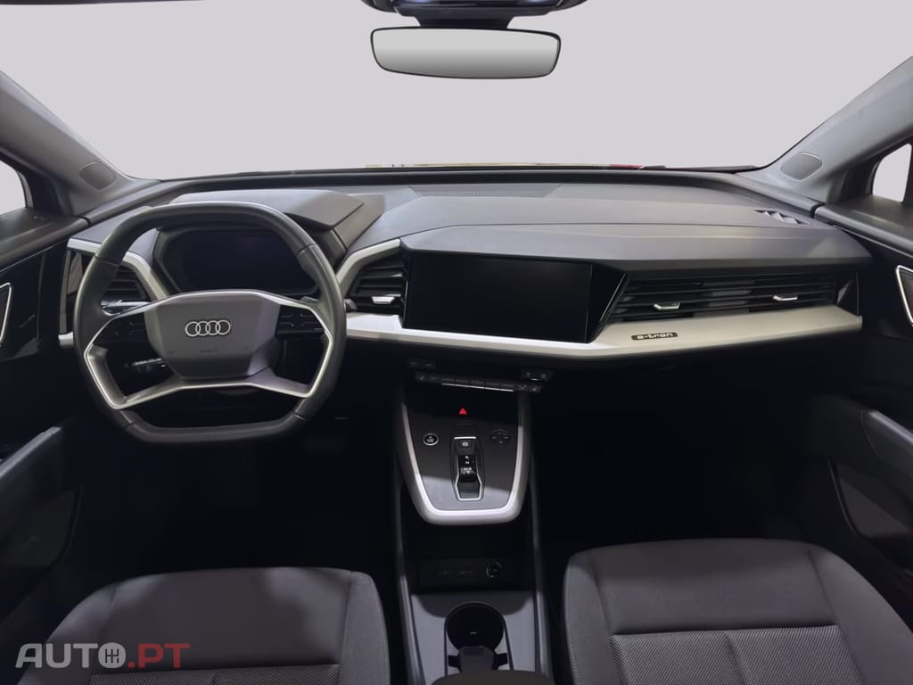 Audi Q4 E-Tron 45 Quattro I.V.A DEDUTIVEL
