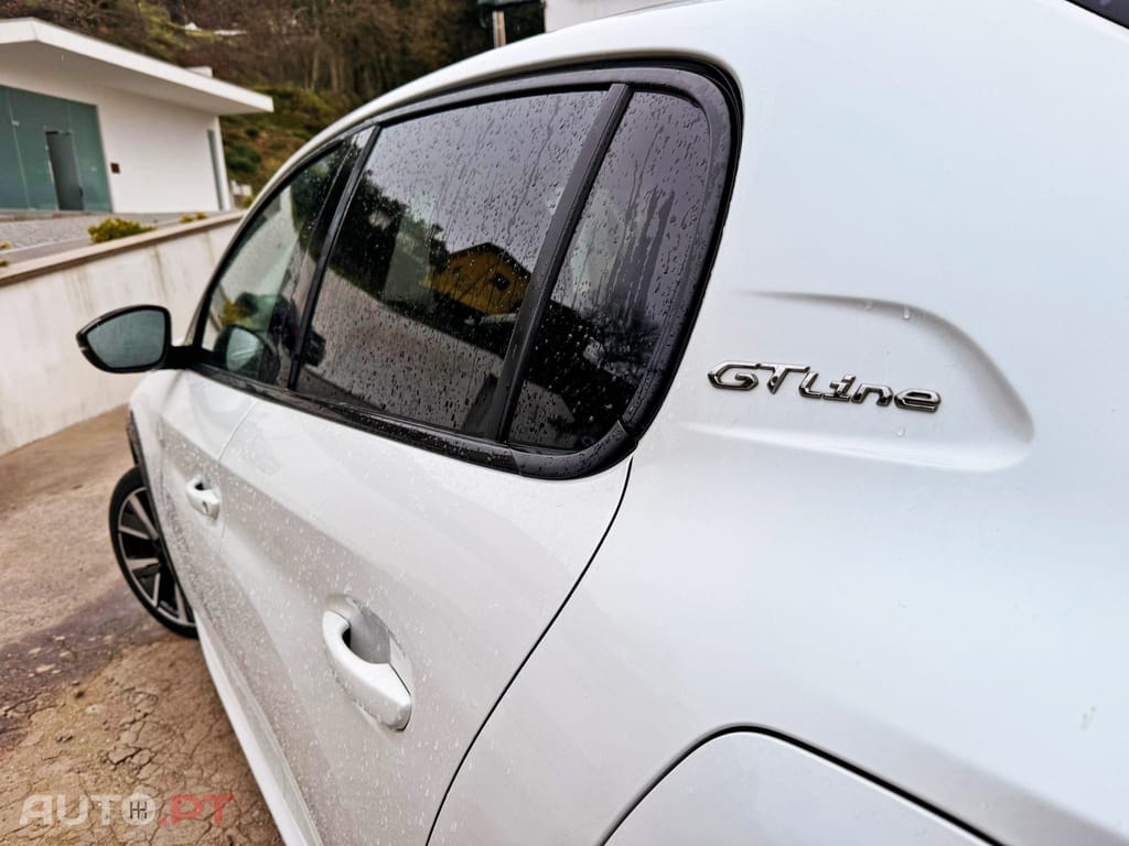 Peugeot 208 1.2 PureTech GT Line