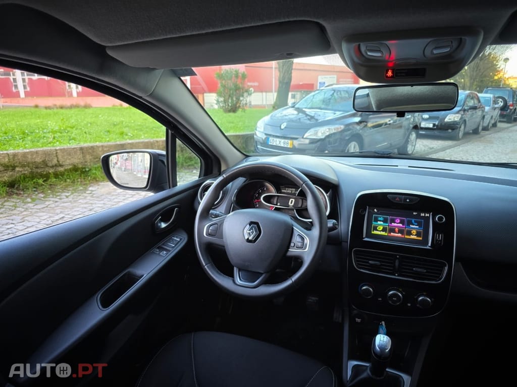 Renault Clio Sport Tourer 1.5 dCi Limited