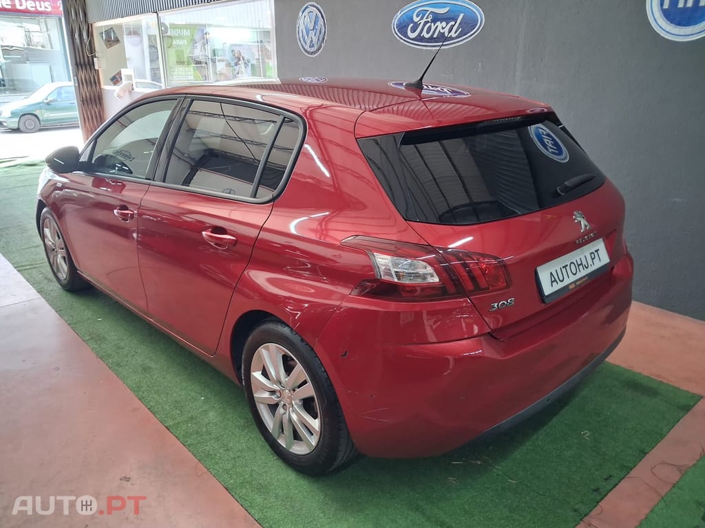 Peugeot 308 1.2 PureTech Style
