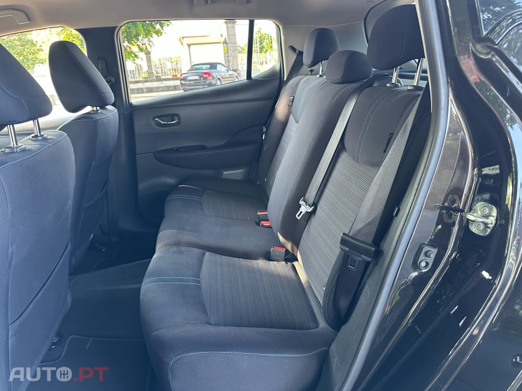 Nissan Leaf Tekna Two Tone+ProPilot Park