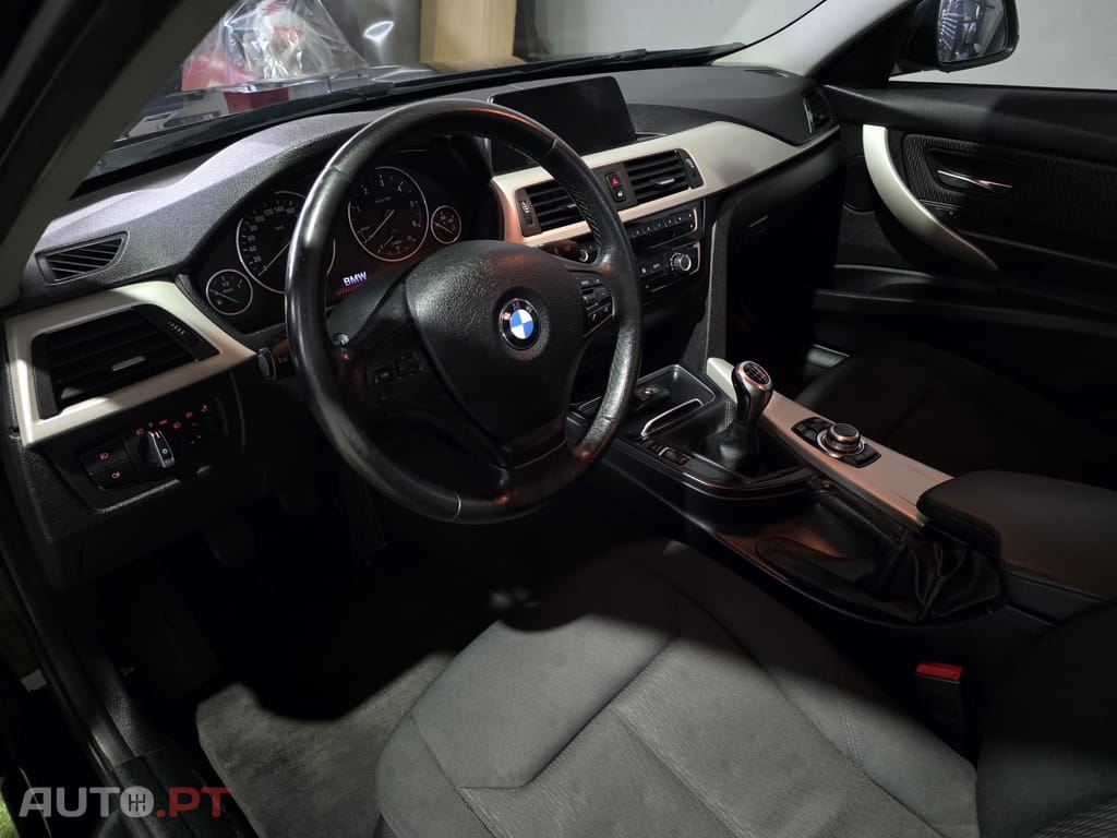 BMW 320 d Touring EfficientDynamics