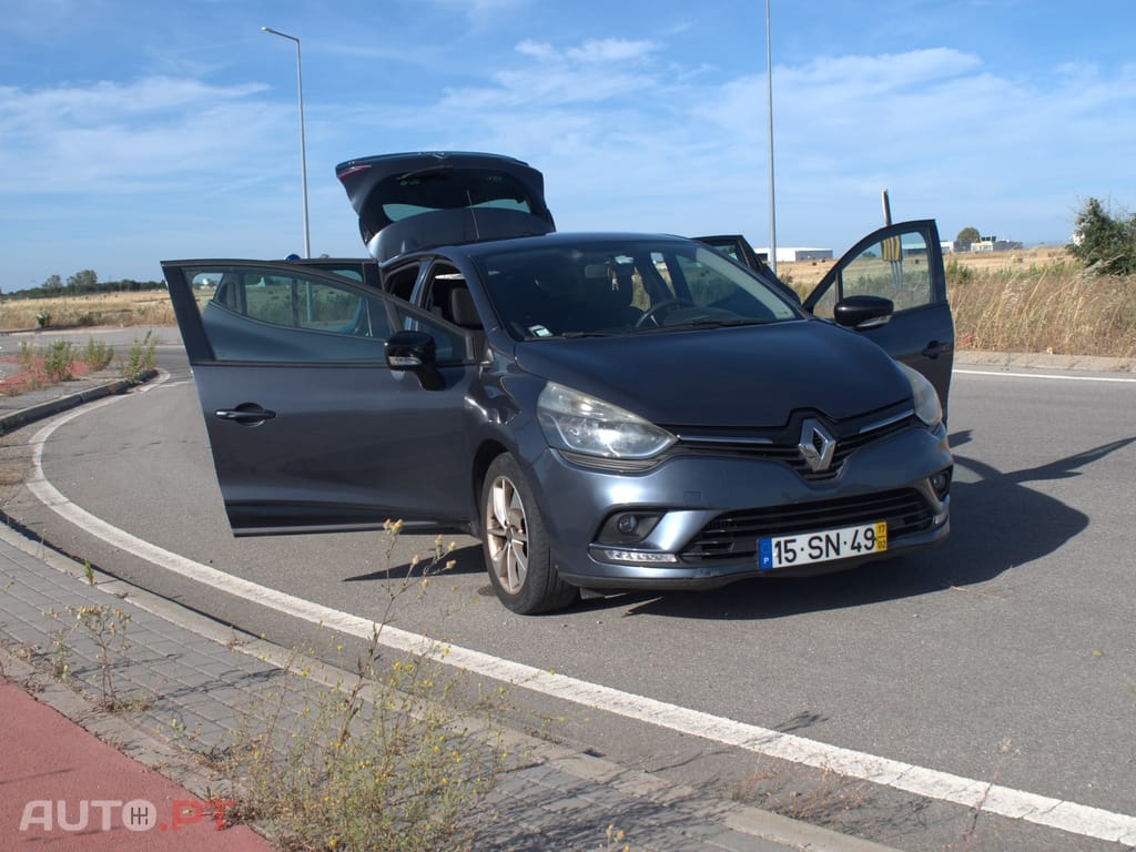 Renault Clio Limited