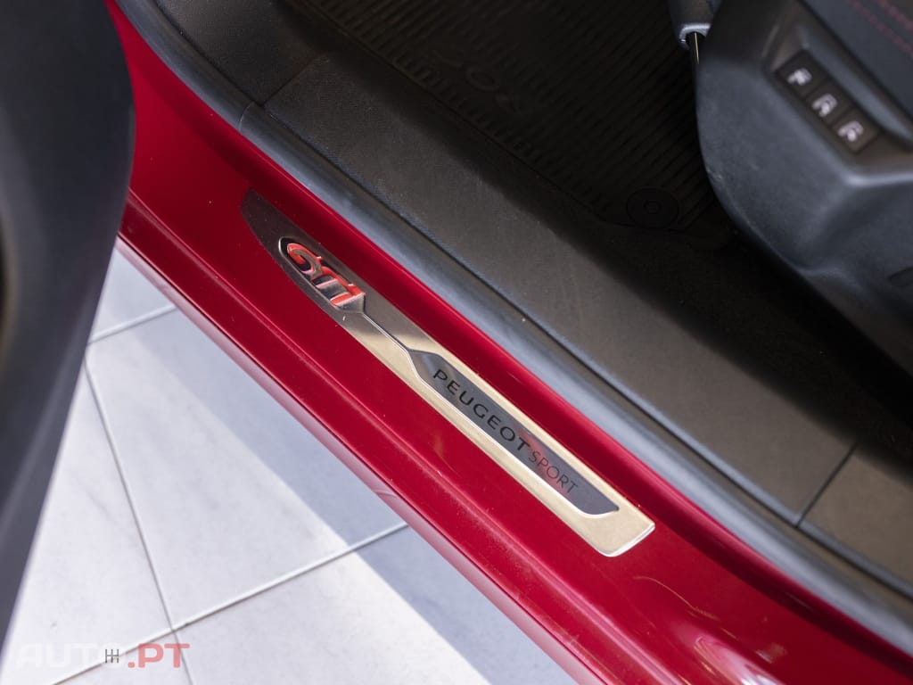 Peugeot 308 1.6 e-THP GTi