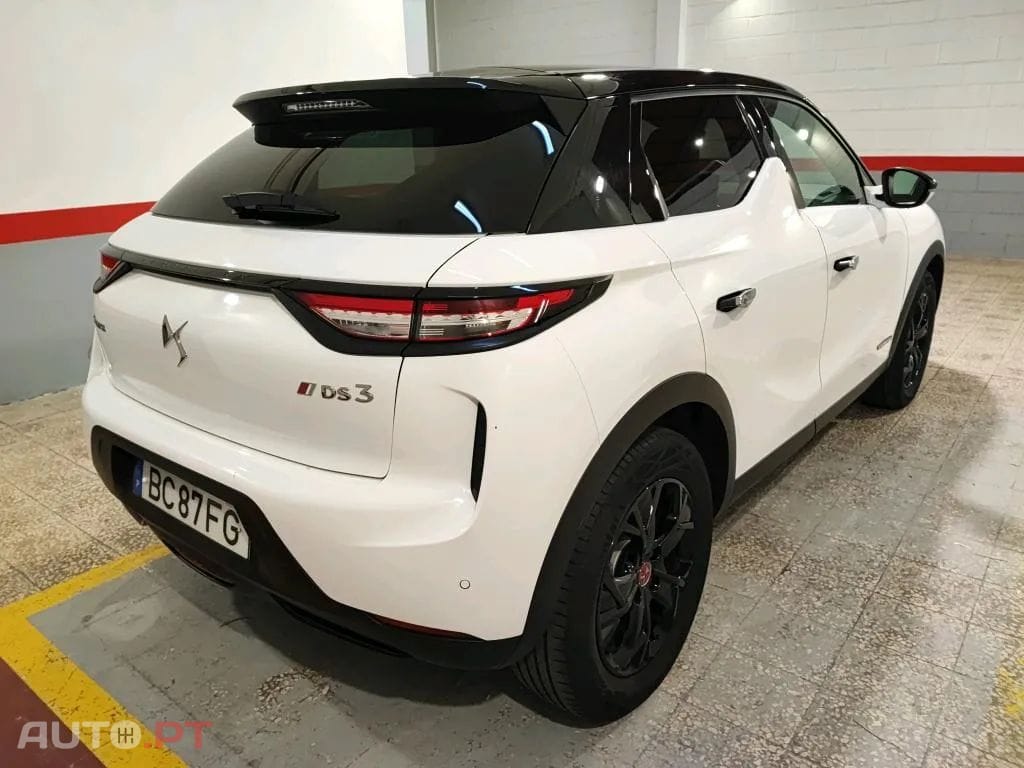 DS DS3 Crossback E-Tense Performance Line