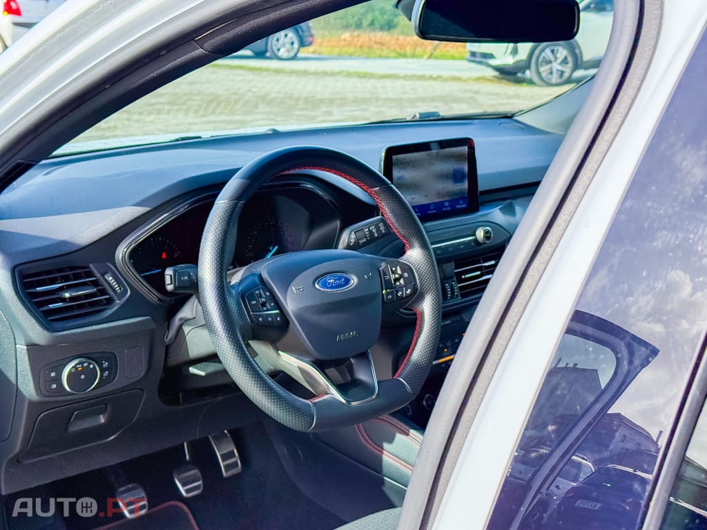Ford Focus 1.0 EcoBoost ST-Line