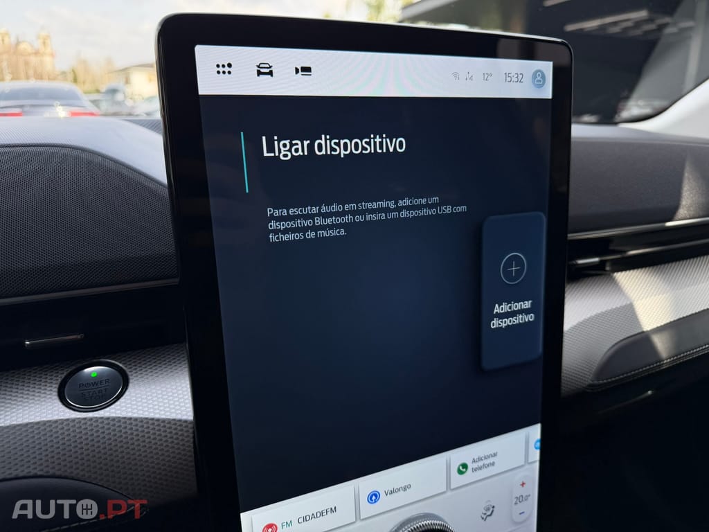 Ford Mustang Mach-E Alargada