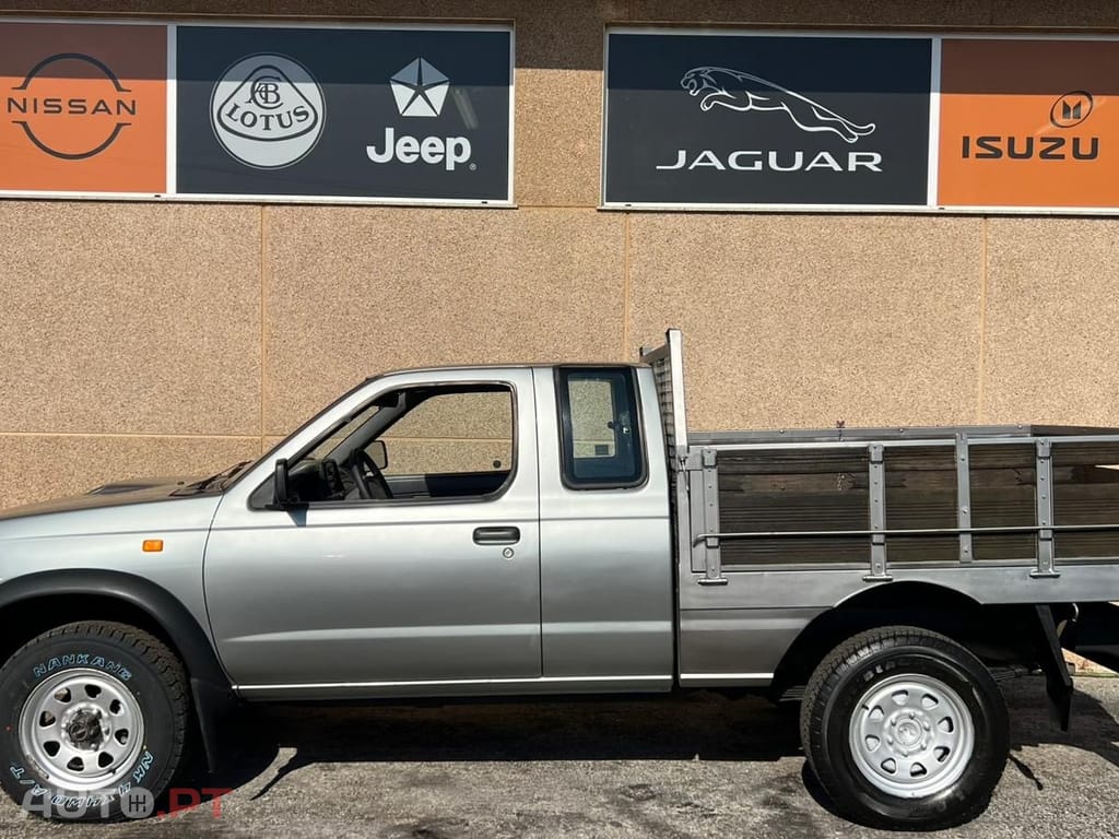 Nissan Navara 2.5 td