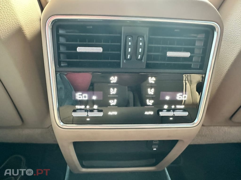 Porsche Cayenne E-Hybrid Tiptronic S
