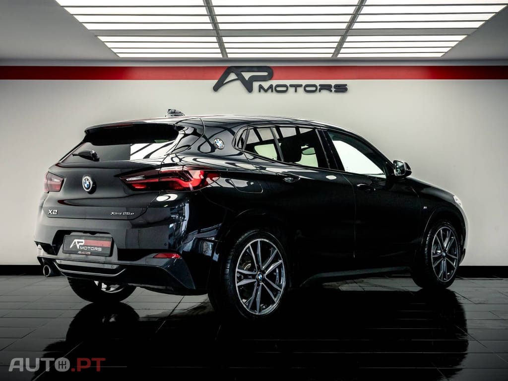 BMW X2 25 e xDrive Pack M