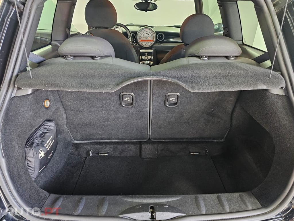 MINI Cooper D
