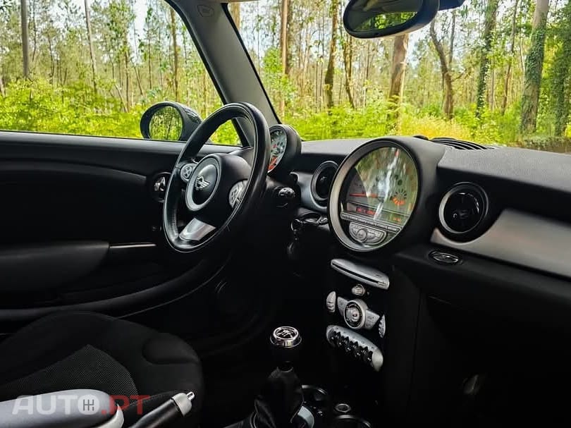 MINI Cooper Cooper