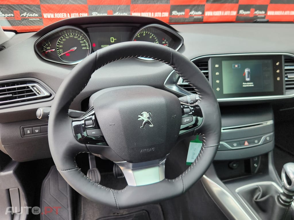 Peugeot 308 1.6 e-HDi Allure J17