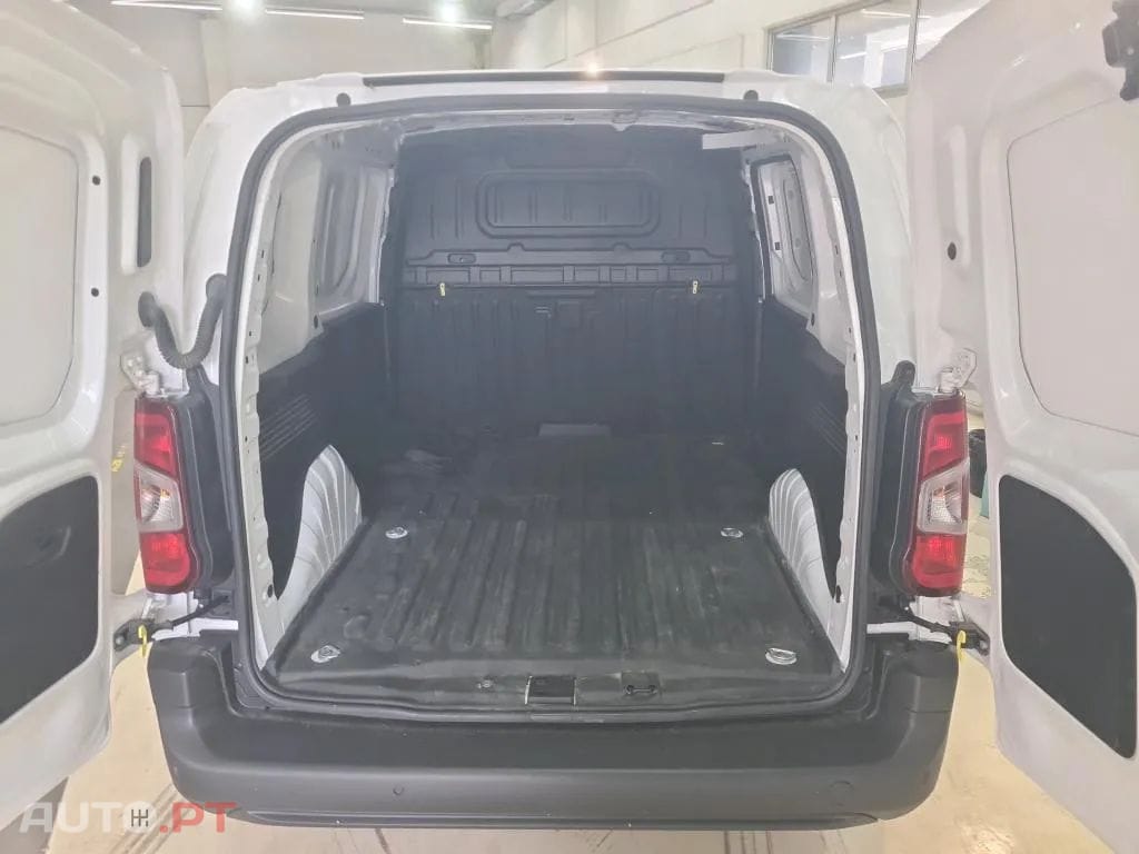 Peugeot Partner 1.6 BlueHDi L1 Premium