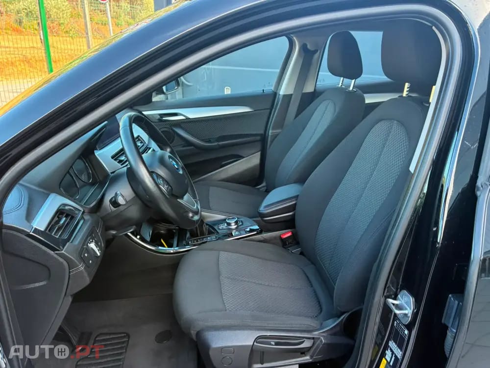 BMW X2 25e Business