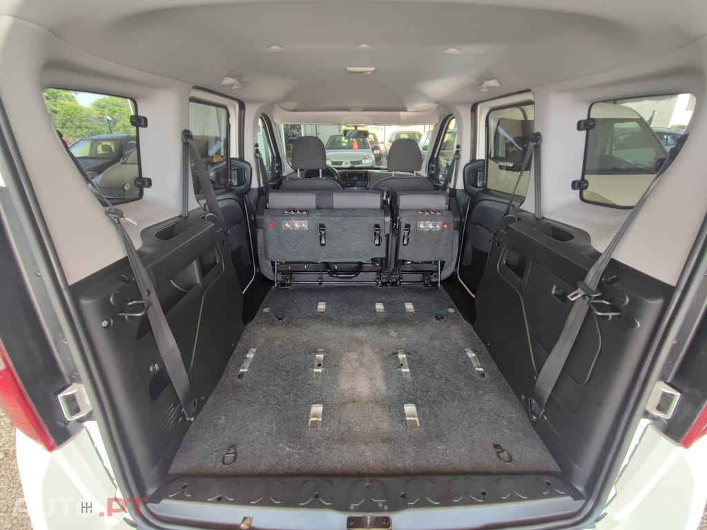 Fiat Doblo 1.6 M-Jet 7L Start&Stop