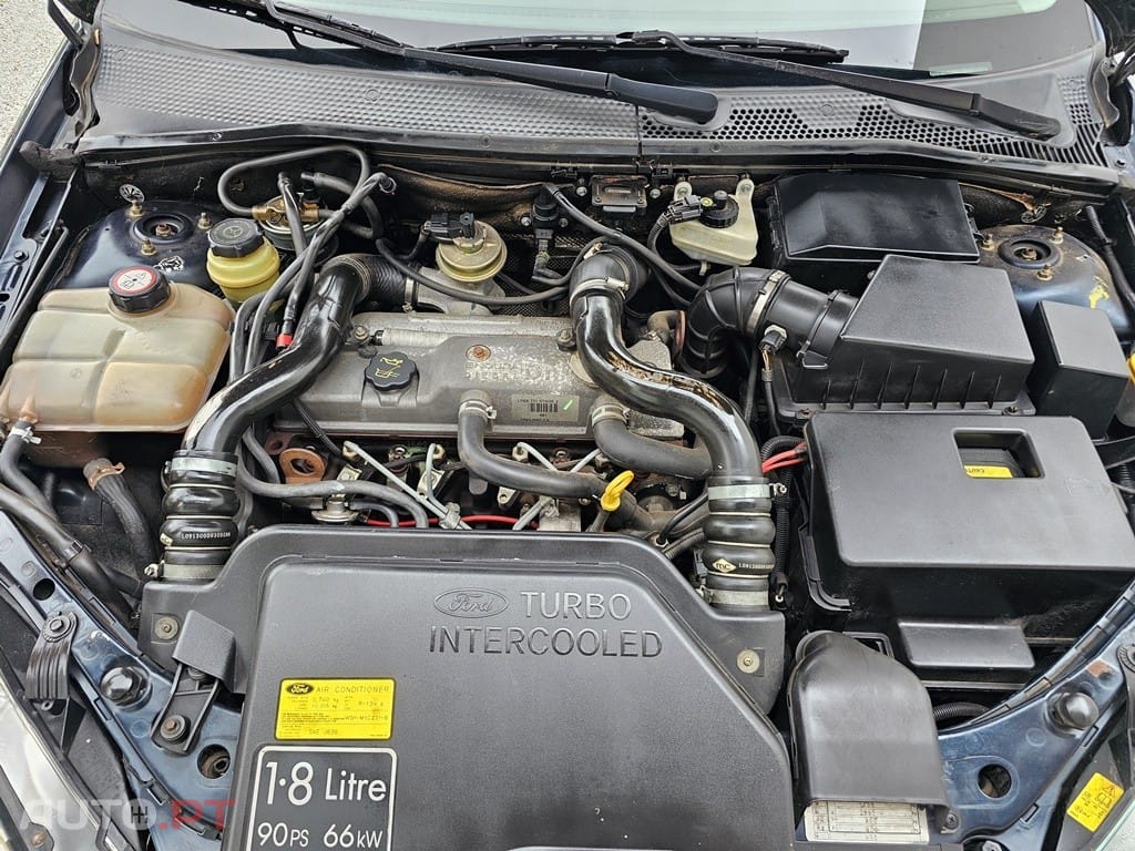 Ford Focus SW 1.8 TDdi Ghia