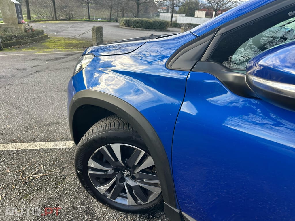 Peugeot 2008 1.5 BlueHDi Allure EAT6