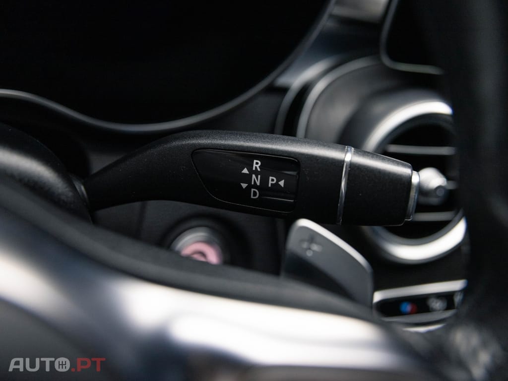 Mercedes-Benz C 220 d Station 9G-TRONIC AMG Line