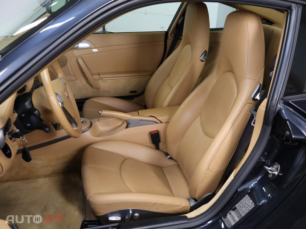 Porsche 911 (997) Carrera 4 Coupé Tiptronic