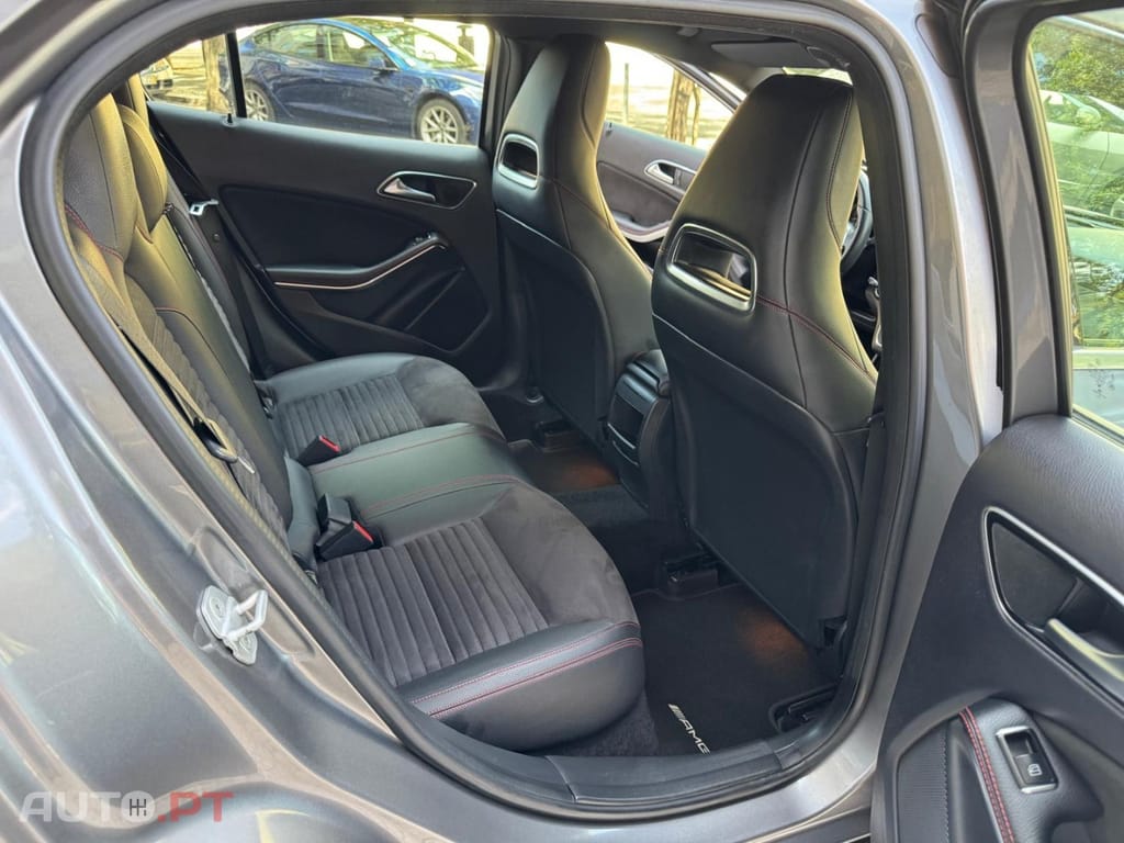 Mercedes-Benz GLA 220 CDi AMG Line 4-Matic