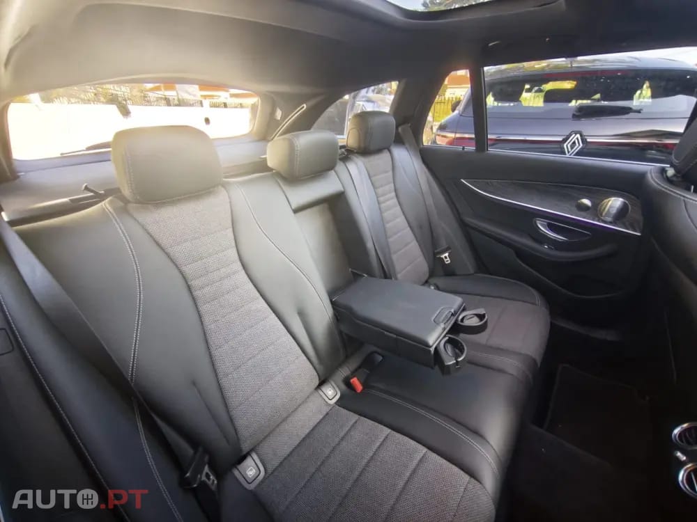 Mercedes-Benz E 300 e Station 9G-TRONIC AMG Line