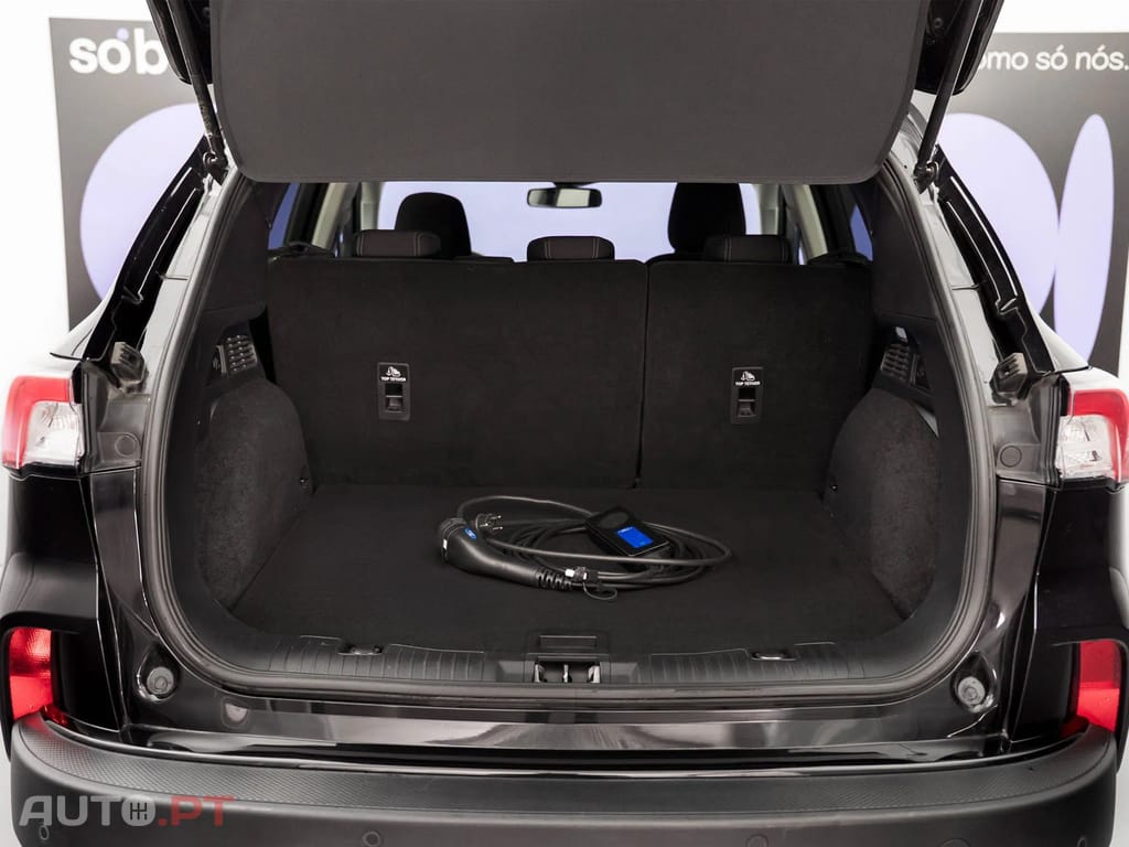 Ford Kuga 2.5 PHEV Titanium