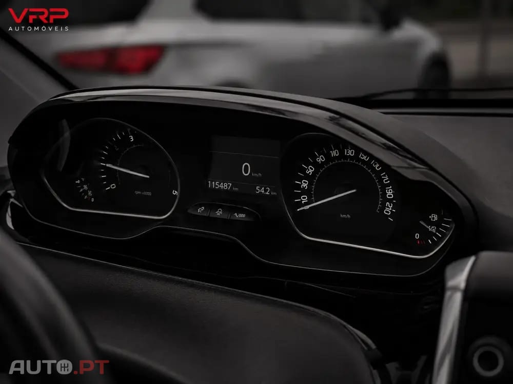 Peugeot 208 1.6 e-HDi Allure