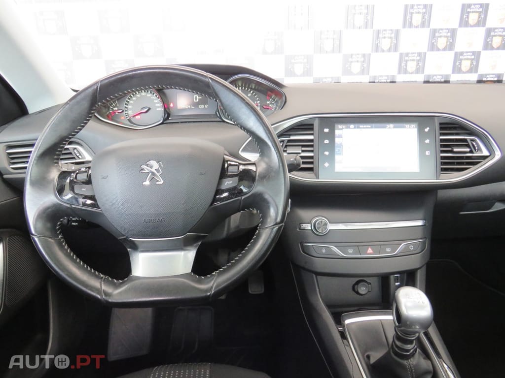 Peugeot 308 1.6 HDI Panorâmico