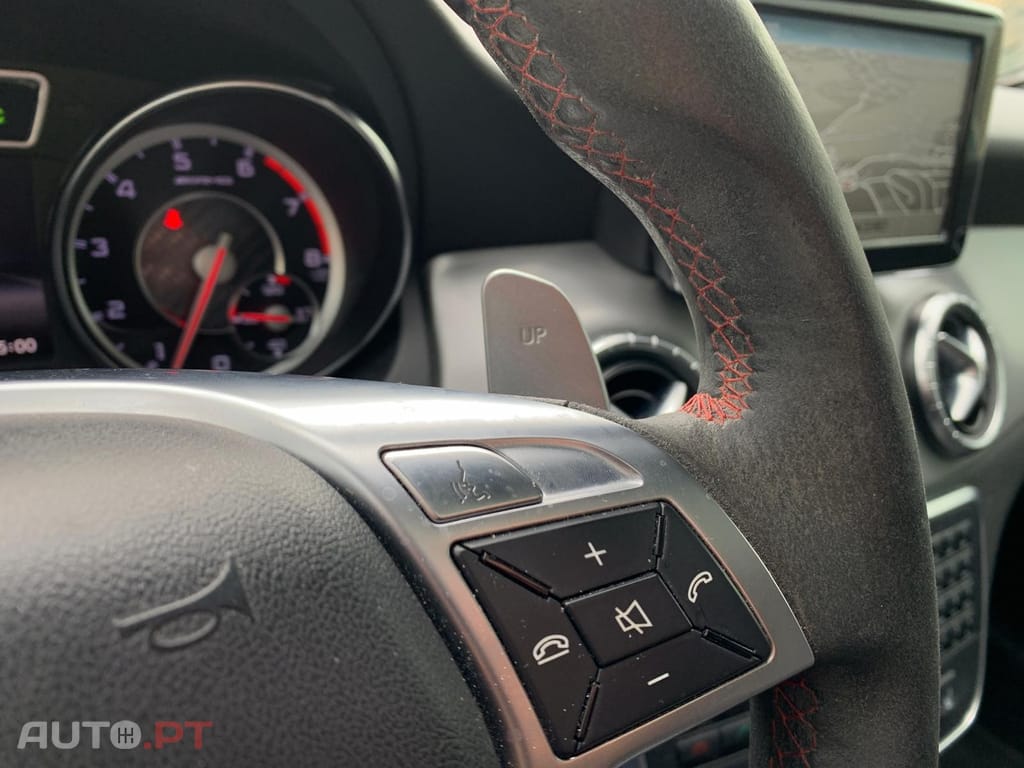 Mercedes-Benz CLA 45 AMG 4-Matic