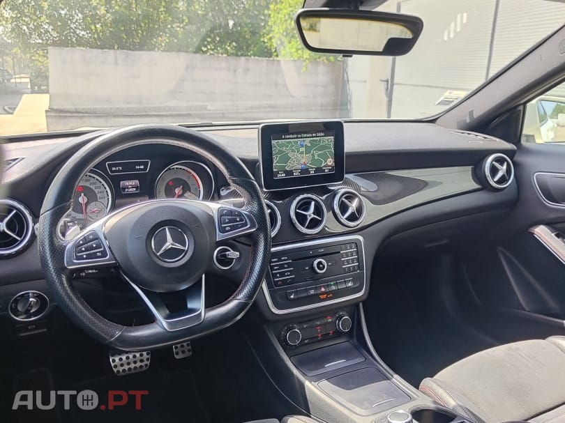Mercedes-Benz GLA 220 d AMG Line