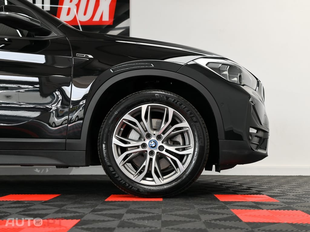 BMW X1 25 e xDrive Line Sport