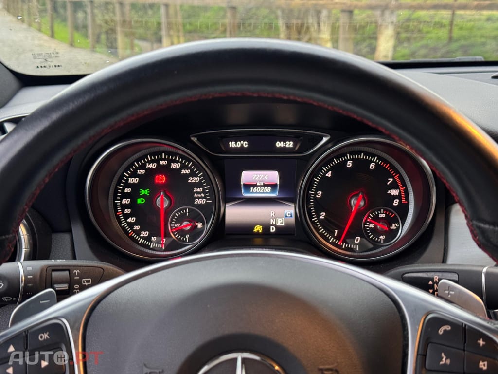 Mercedes-Benz CLA 180 7G-DCT AMG Line