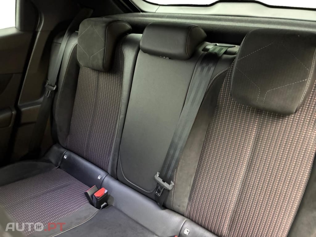 DS DS3 Crossback 1.5 BlueHDi Performance Line EAT8