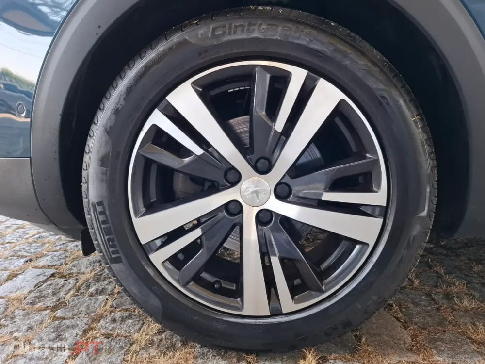 Peugeot 3008 1.5 BlueHDi Allure EAT8