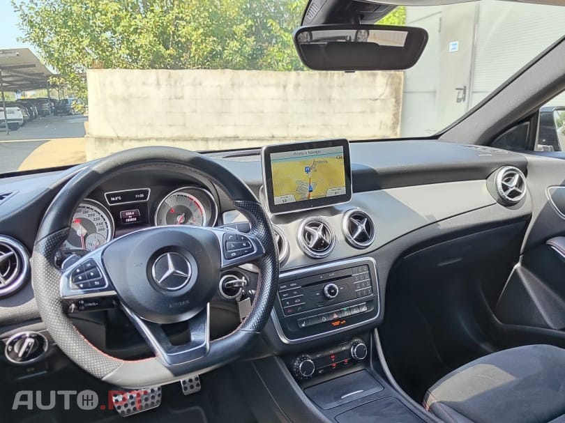 Mercedes-Benz CLA 220 d Shooting Brake AMG Line Aut.