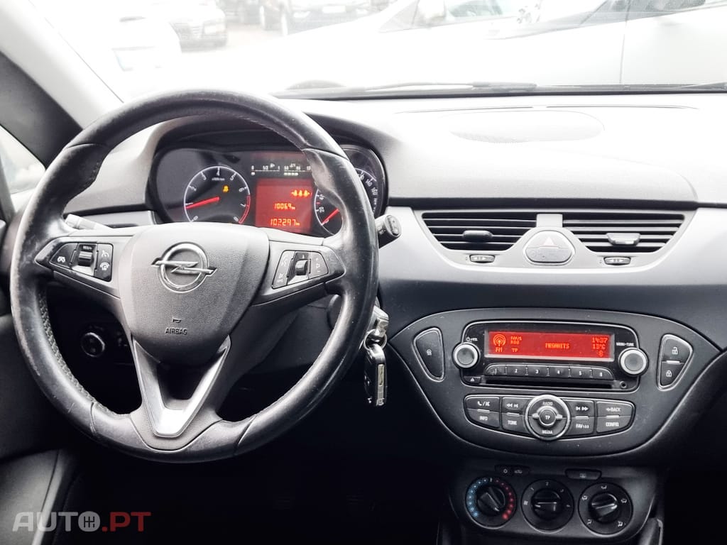 Opel Corsa 1.2 Enjoy