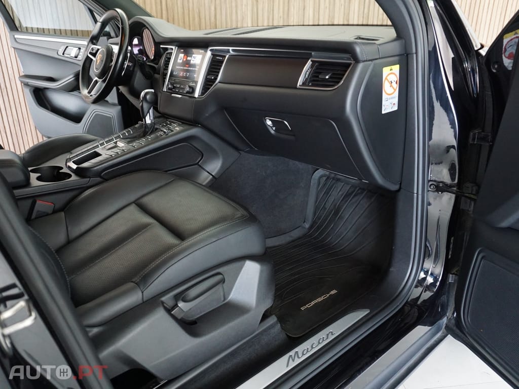 Porsche Macan PDK
