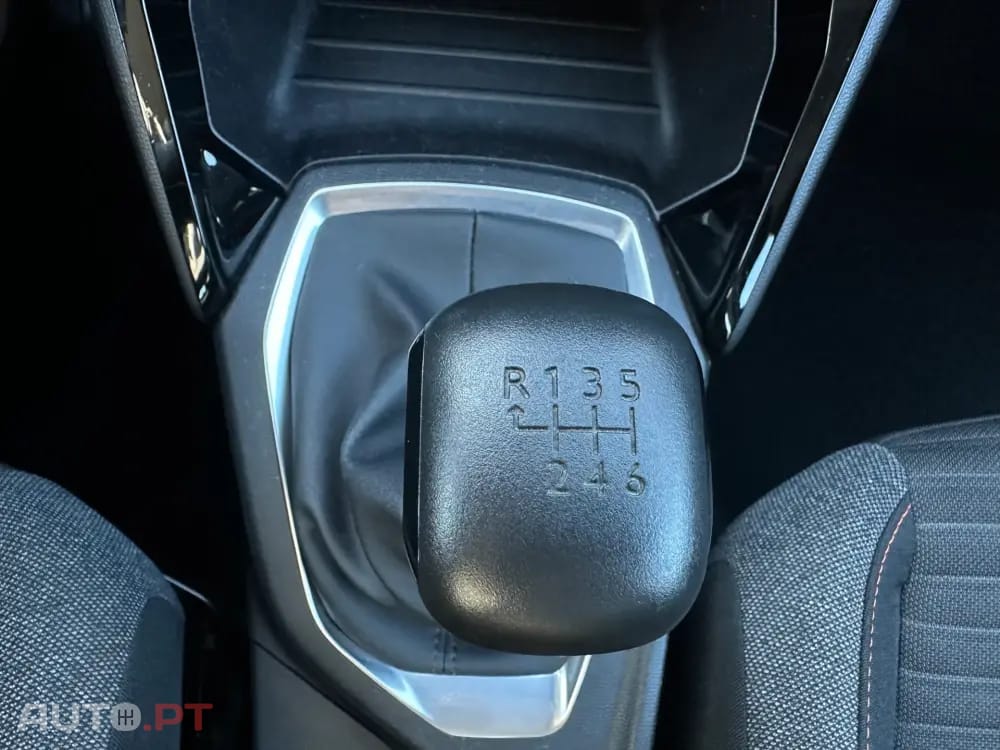 Peugeot 2008 1.5 BlueHDi Active Pack