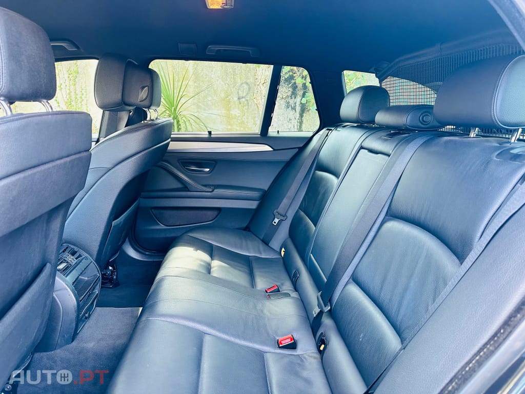 BMW 525 d xDrive Pack M Auto