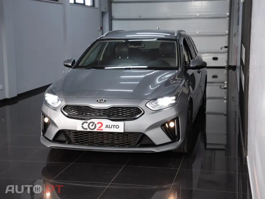 Kia Ceed SW 1.6 GDi PHEV Drive 6DCT