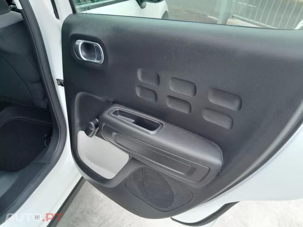 Citroen C3 1.6 BLUEHDI SHINE