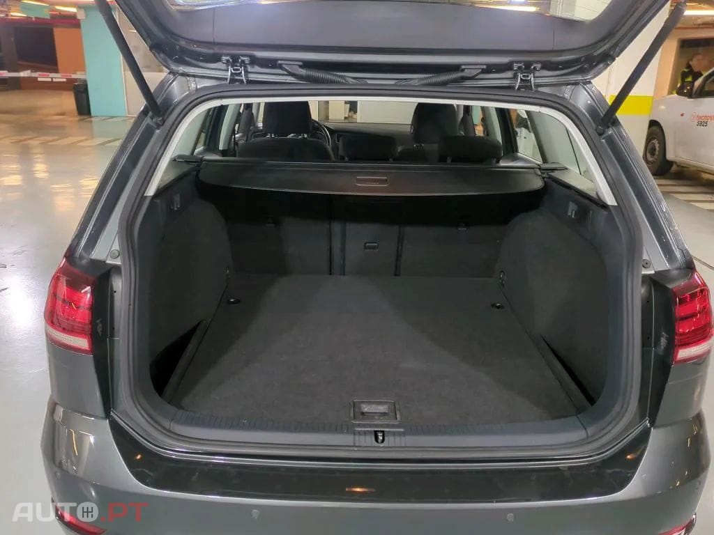 Volkswagen Golf Variant 1.6 TDi Confortline