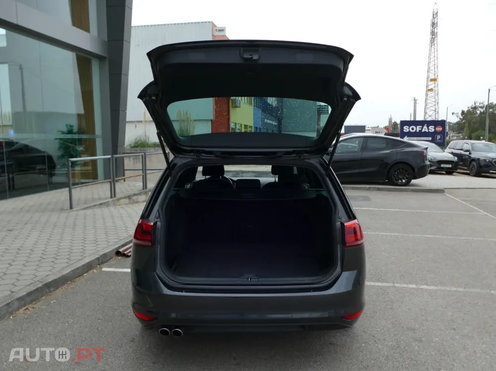 Volkswagen Golf Variant 2.0 TDi GTD DSG