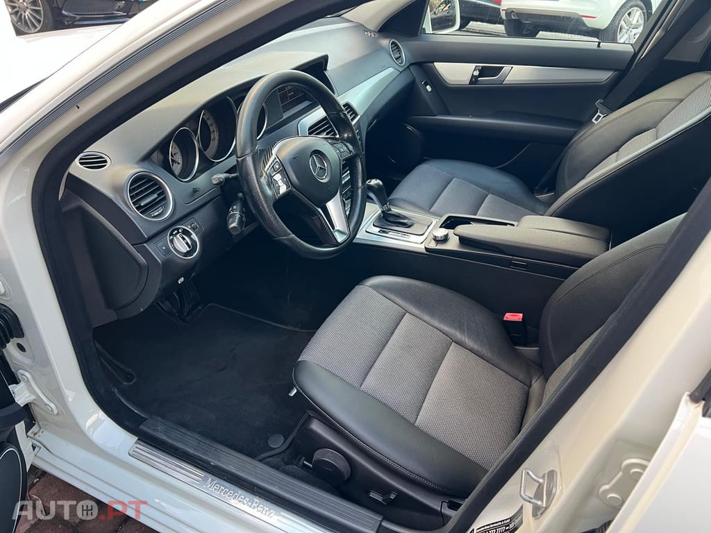 Mercedes-Benz C 220 CDi Avantgarde BlueEfficiency Aut.