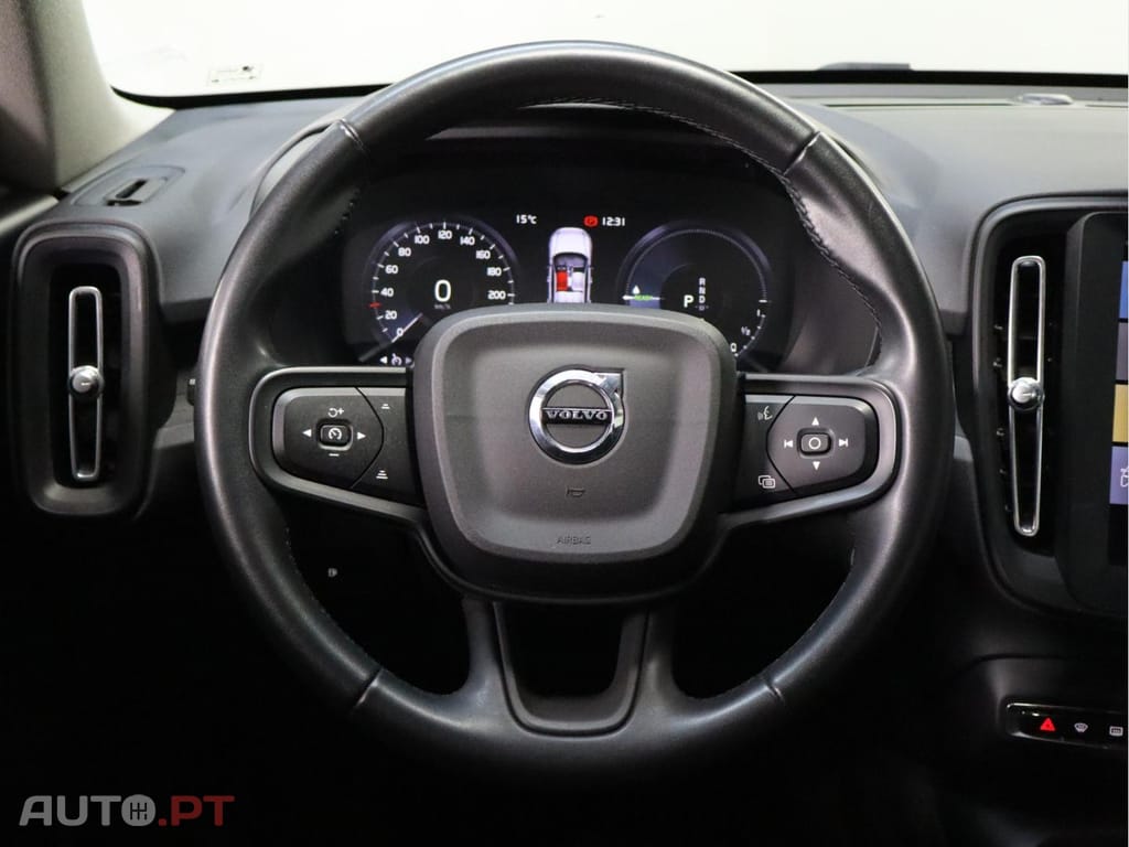 Volvo XC40 1.5 T4 211 PHEV Essential